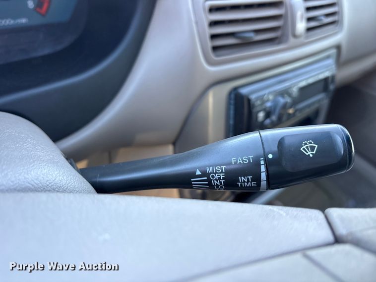 image for item DM1975 2002 Mitsubishi Galant ES 