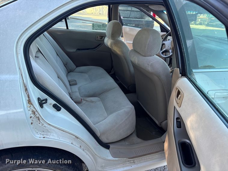 image for item DM1975 2002 Mitsubishi Galant ES 