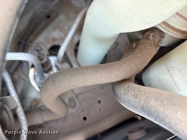 image for item DM1975 2002 Mitsubishi Galant ES 