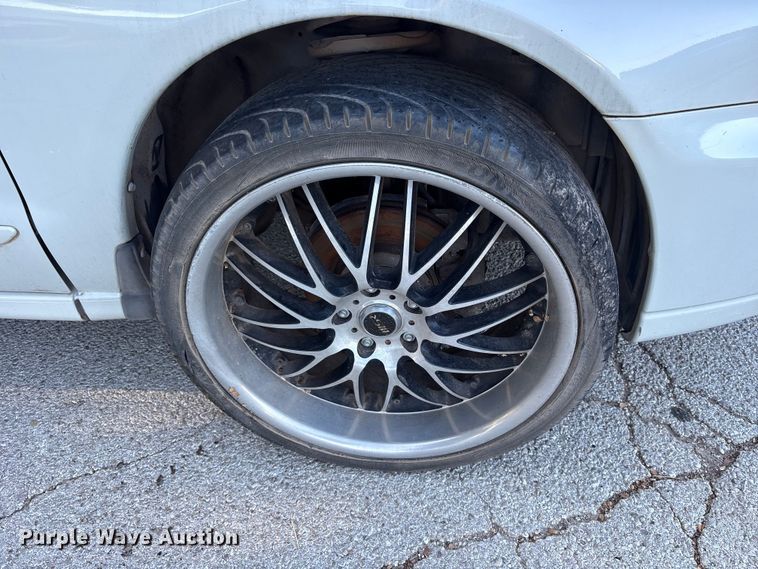 image for item DM1975 2002 Mitsubishi Galant ES 