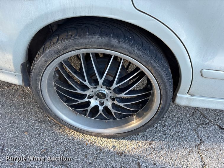 image for item DM1975 2002 Mitsubishi Galant ES 