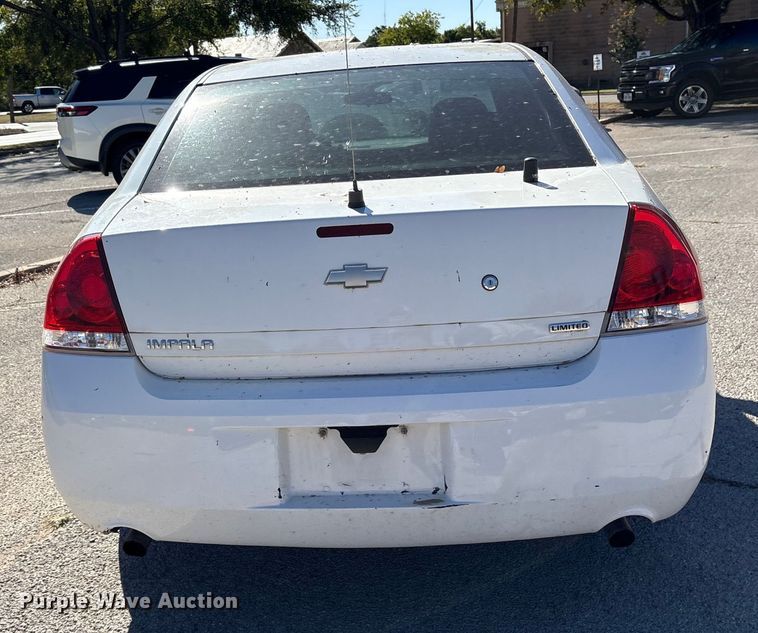 image for item DM1977 2015 Chevrolet Impala Police Cruiser 