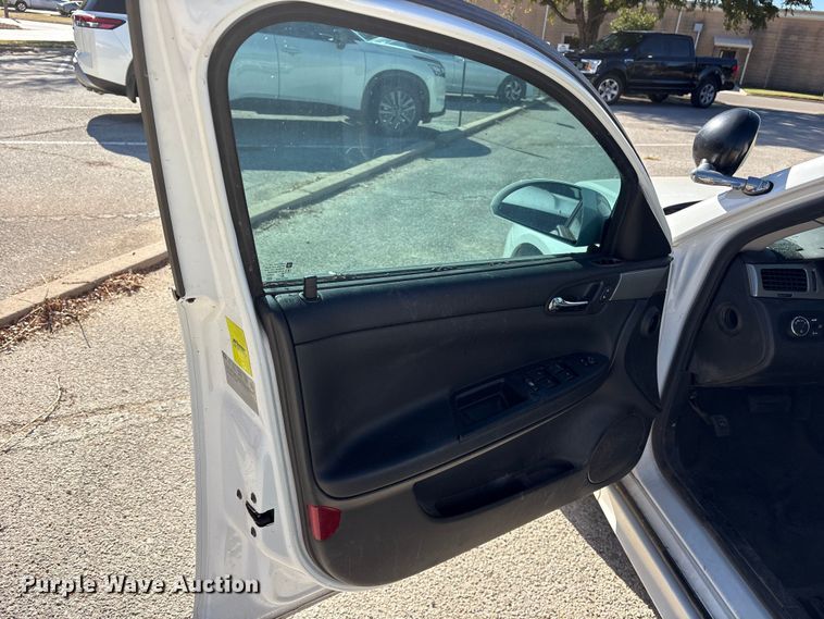 image for item DM1977 2015 Chevrolet Impala Police Cruiser 