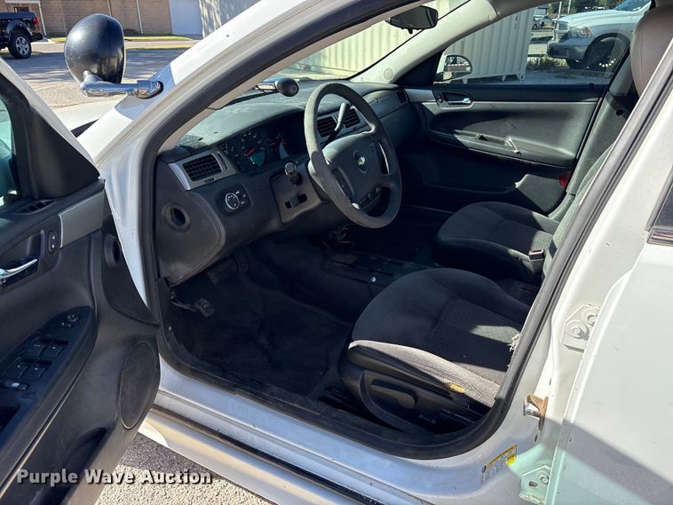 image for item DM1977 2015 Chevrolet Impala Police Cruiser 