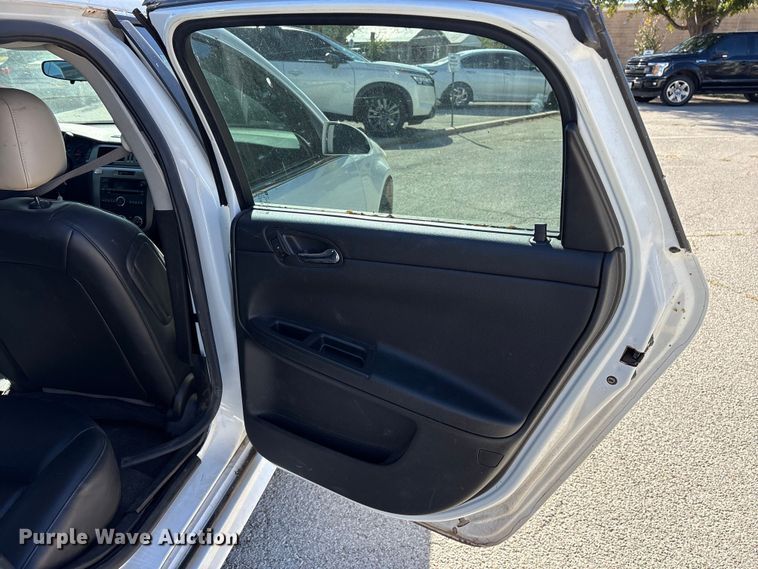 image for item DM1977 2015 Chevrolet Impala Police Cruiser 