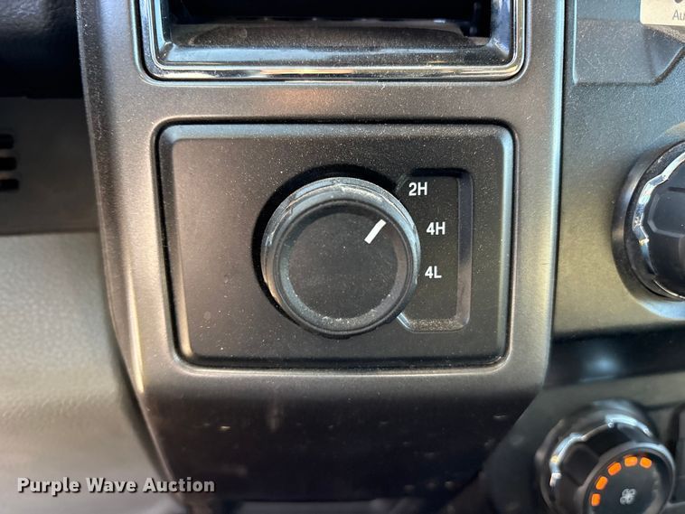 image for item DM1978 2019 Ford F150 XLT SuperCrew pickup truck