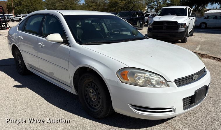 image for item DM1981 2011 Chevrolet Impala Police Cruiser 