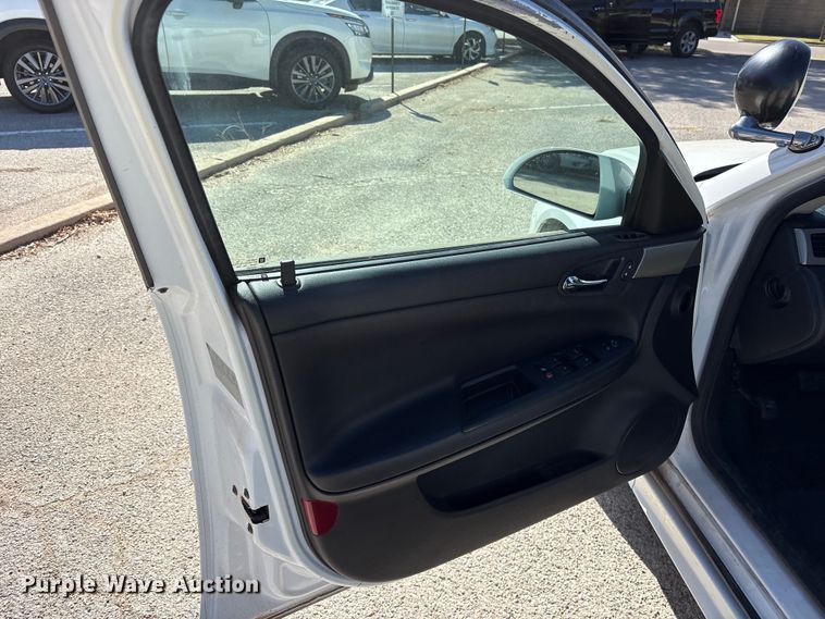 image for item DM1981 2011 Chevrolet Impala Police Cruiser 