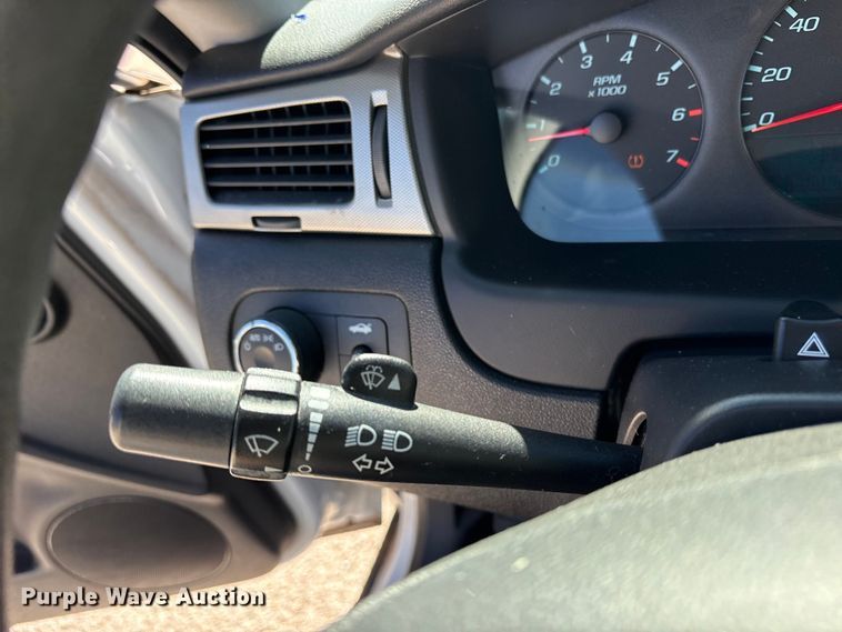 image for item DM1981 2011 Chevrolet Impala Police Cruiser 