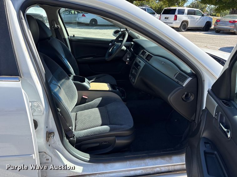 image for item DM1981 2011 Chevrolet Impala Police Cruiser 