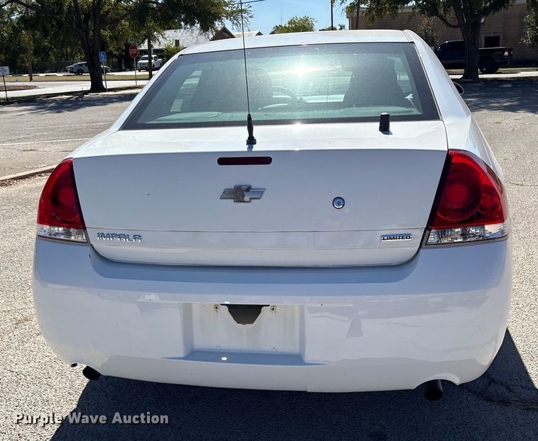 image for item DM1983 2015 Chevrolet Impala Police Cruiser 