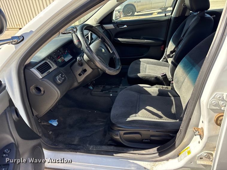 image for item DM1983 2015 Chevrolet Impala Police Cruiser 