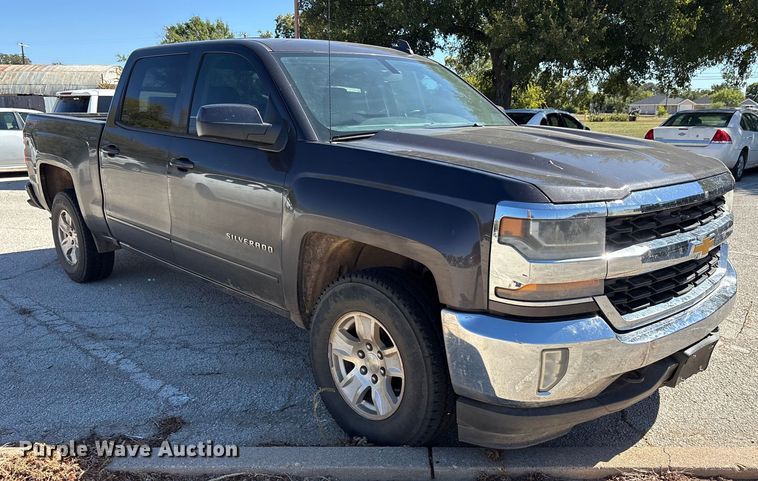 image for item DM1984 2016 Chevrolet Silverado 1500 Crew Cab pickup truck