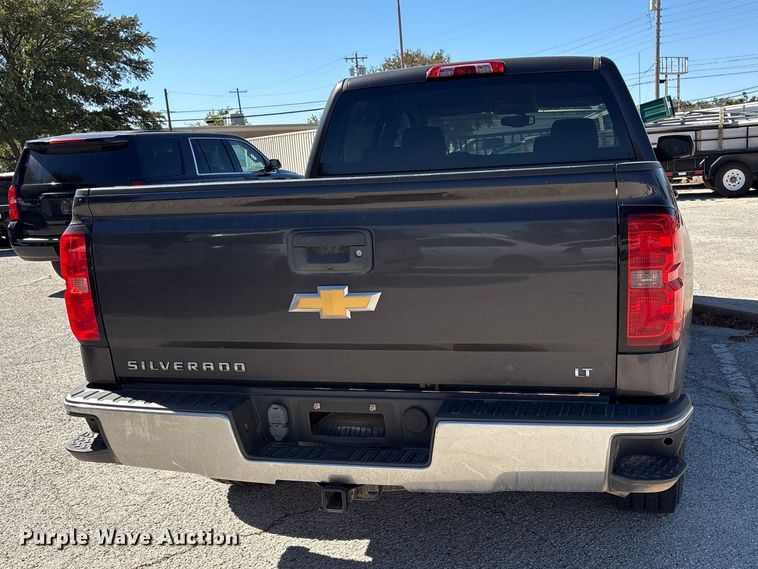 image for item DM1984 2016 Chevrolet Silverado 1500 Crew Cab pickup truck