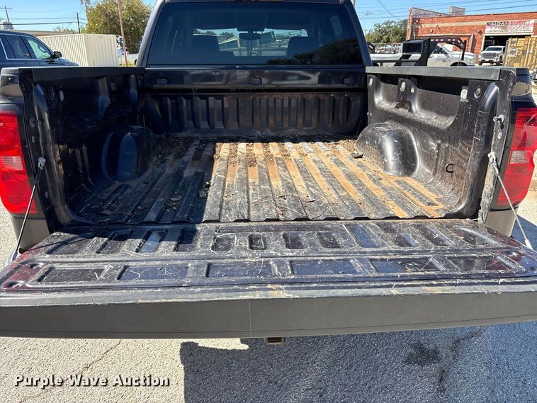 image for item DM1984 2016 Chevrolet Silverado 1500 Crew Cab pickup truck