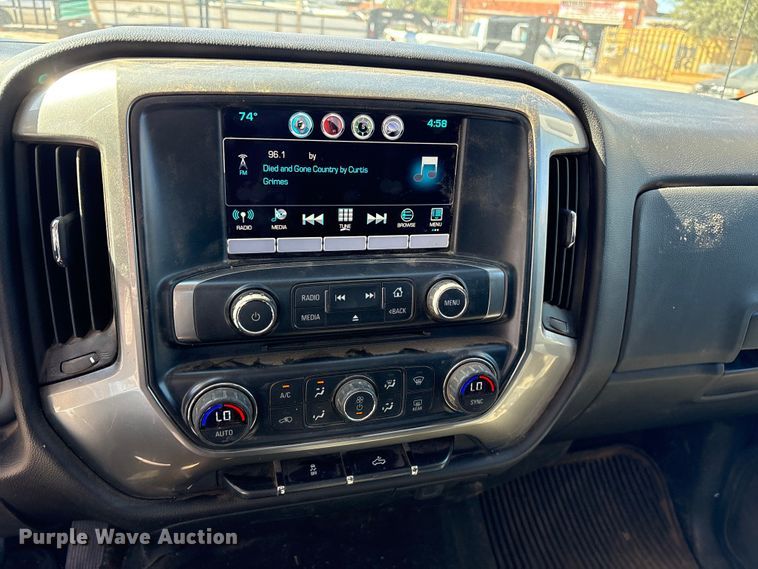 image for item DM1984 2016 Chevrolet Silverado 1500 Crew Cab pickup truck