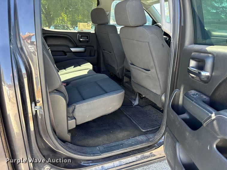 image for item DM1984 2016 Chevrolet Silverado 1500 Crew Cab pickup truck