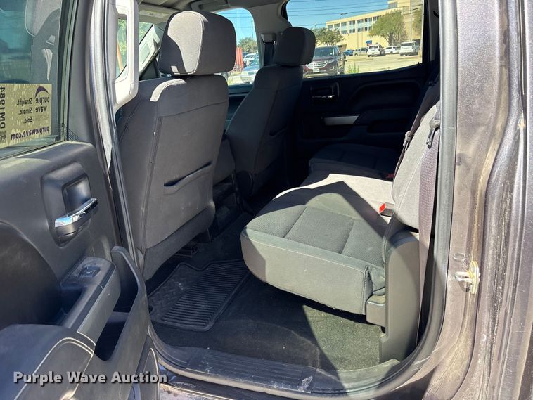 image for item DM1984 2016 Chevrolet Silverado 1500 Crew Cab pickup truck