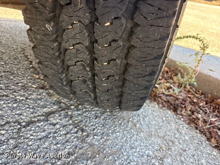 image for item DM1984 2016 Chevrolet Silverado 1500 Crew Cab pickup truck