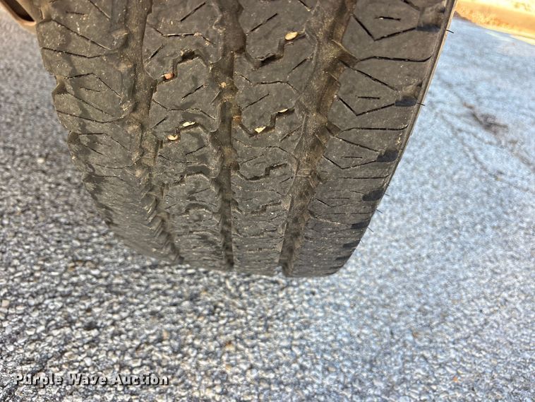 image for item DM1984 2016 Chevrolet Silverado 1500 Crew Cab pickup truck