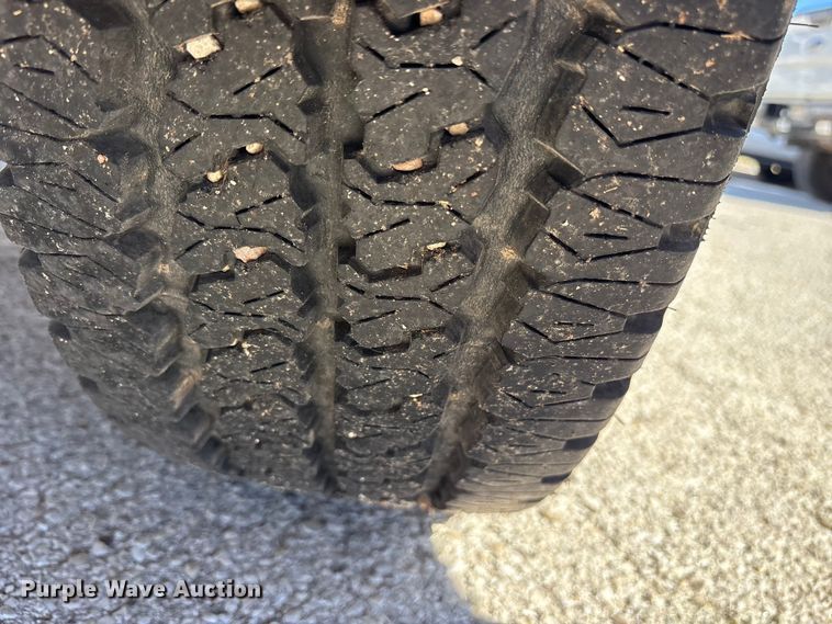 image for item DM1984 2016 Chevrolet Silverado 1500 Crew Cab pickup truck