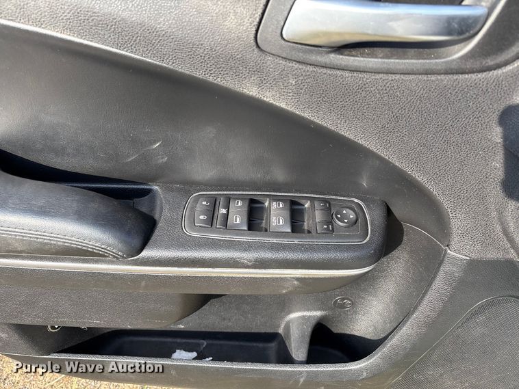 image for item DO1237 2017 Dodge Charger Police 