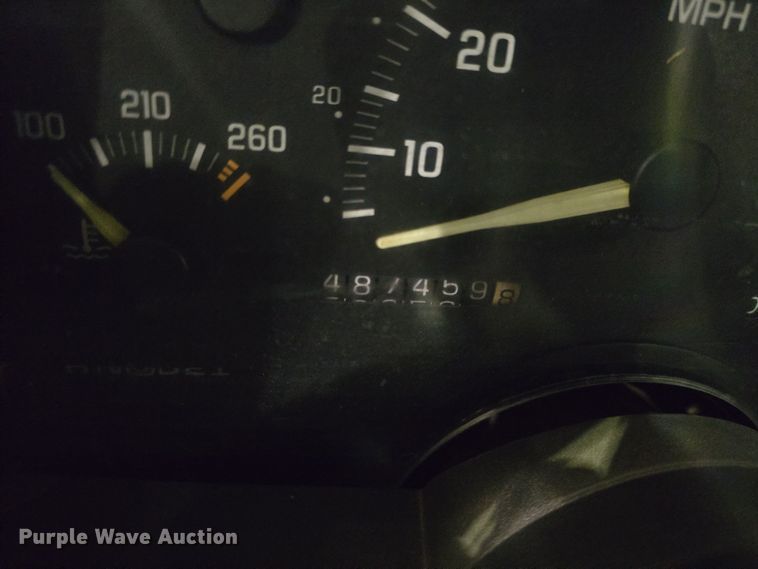 image for item DO7787 1994 Chevrolet Cheyenne K1500 pickup truck