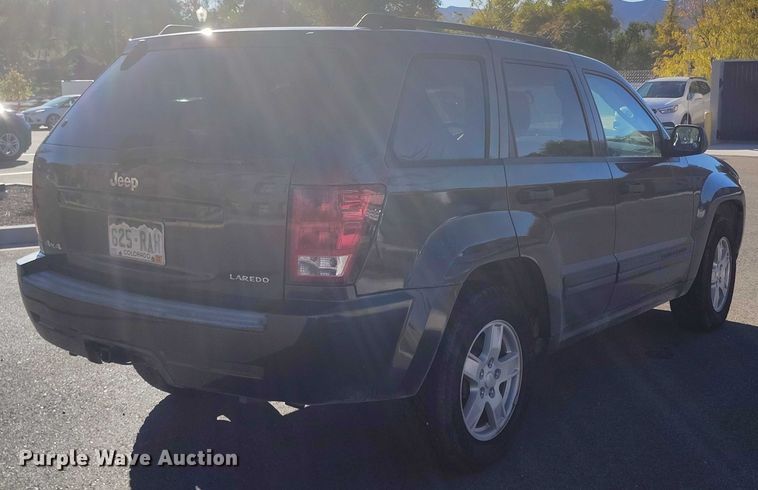 image for item DP5132 2006 Jeep Grand Cherokee Laredo SUV