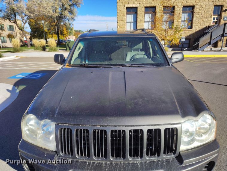 image for item DP5132 2006 Jeep Grand Cherokee Laredo SUV