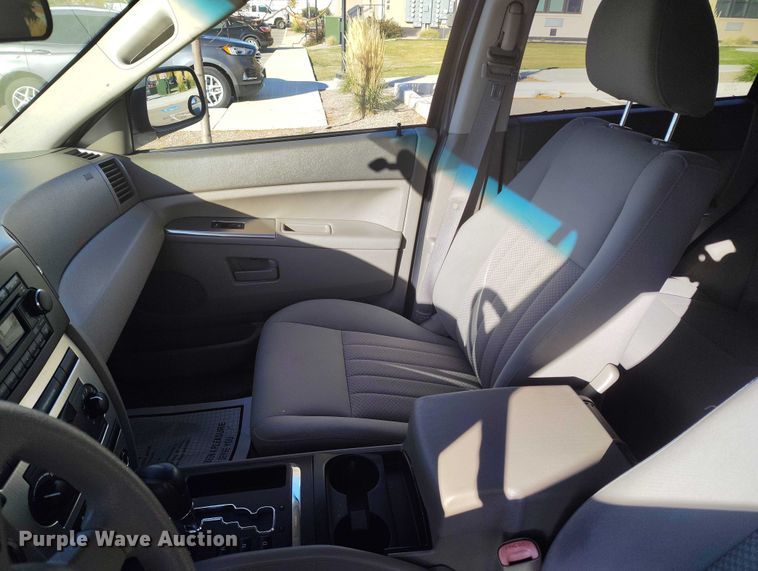 image for item DP5132 2006 Jeep Grand Cherokee Laredo SUV