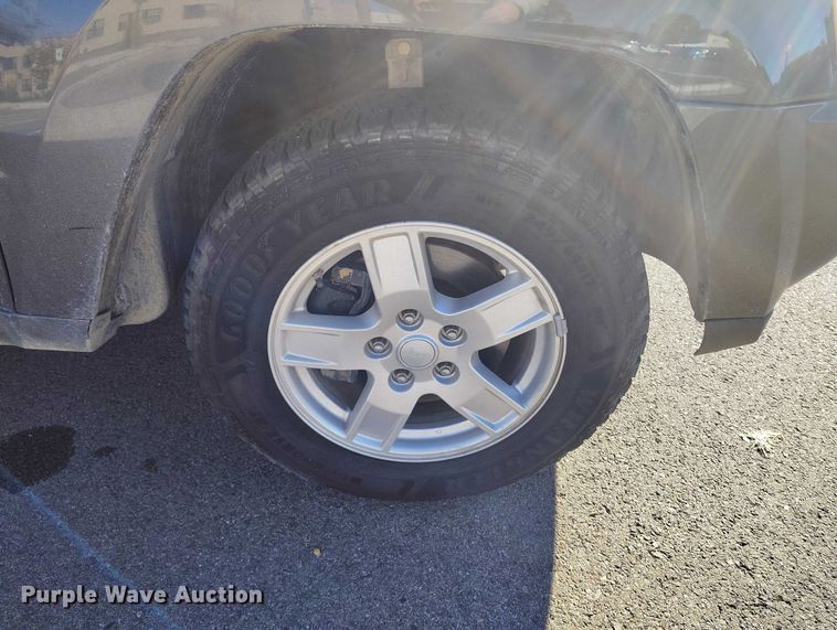 image for item DP5132 2006 Jeep Grand Cherokee Laredo SUV