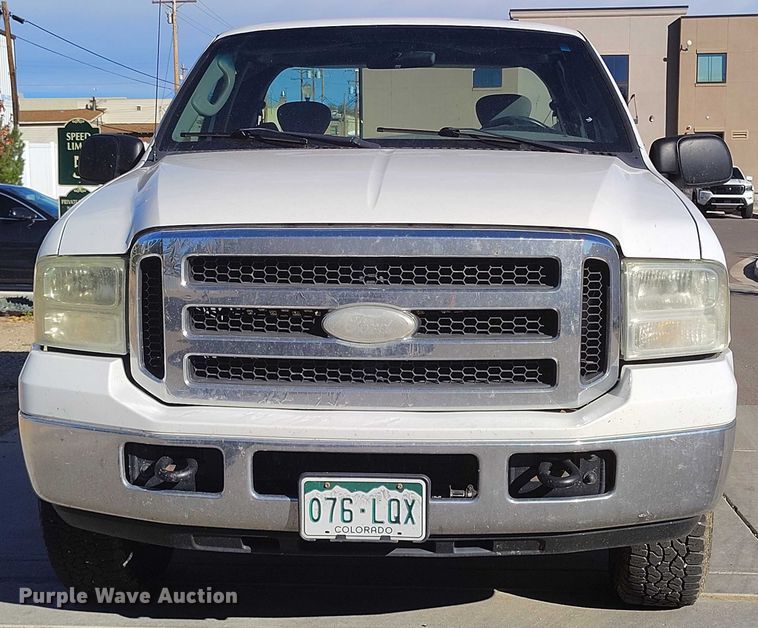 image for item DP5134 2006 Ford F250 Super Duty SuperCab pickup truck