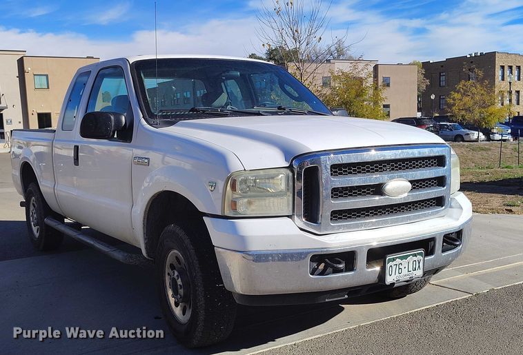image for item DP5134 2006 Ford F250 Super Duty SuperCab pickup truck