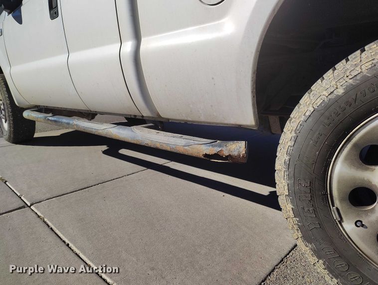 image for item DP5134 2006 Ford F250 Super Duty SuperCab pickup truck