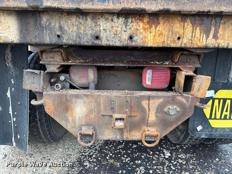 image for item DU1498 1998 GMC C7500 dump truck