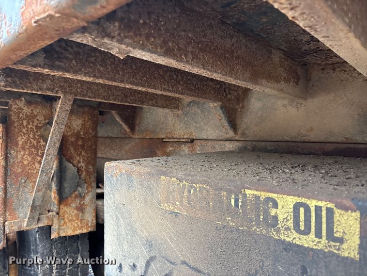 image for item DU1498 1998 GMC C7500 dump truck