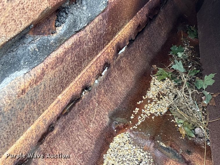 image for item DU1498 1998 GMC C7500 dump truck