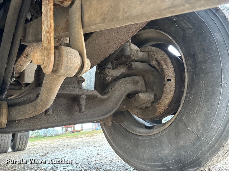 image for item DU1498 1998 GMC C7500 dump truck