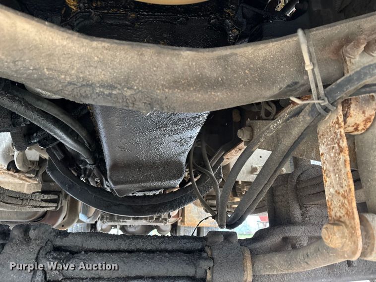 image for item DU1498 1998 GMC C7500 dump truck