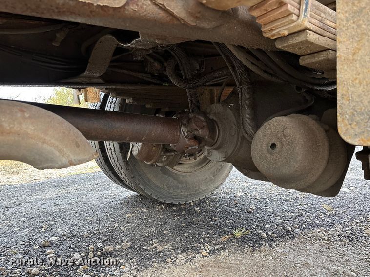 image for item DU1498 1998 GMC C7500 dump truck