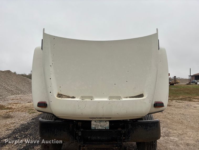 image for item DU1498 1998 GMC C7500 dump truck