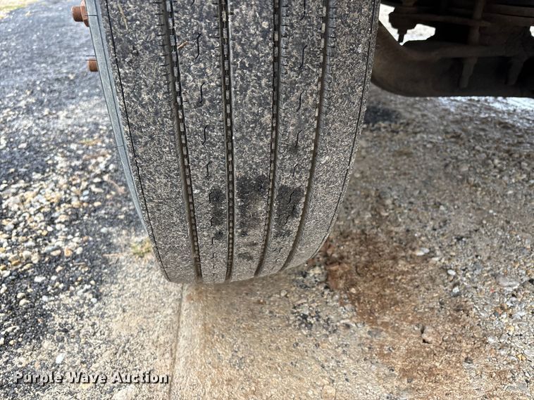 image for item DU1498 1998 GMC C7500 dump truck