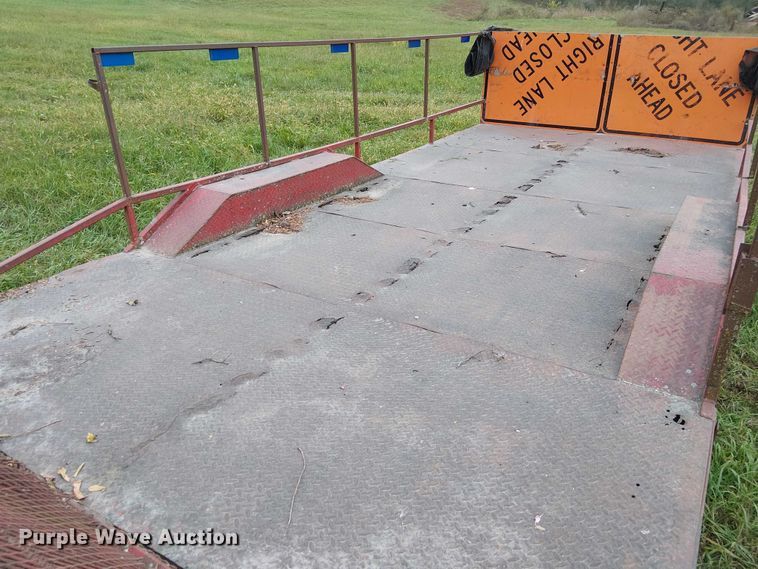 image for item DU3609 1988 Shop built utility trailer