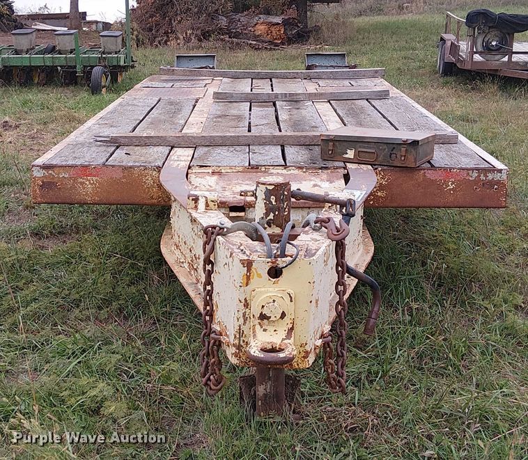 image for item DU3615 1975 General Trailer Co. equipment trailer