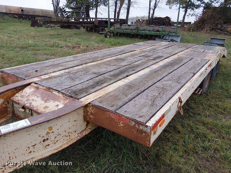 image for item DU3615 1975 General Trailer Co. equipment trailer