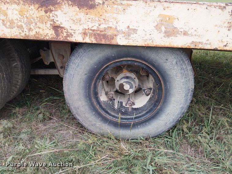 image for item DU3615 1975 General Trailer Co. equipment trailer