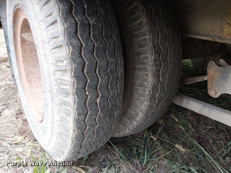 image for item DU3615 1975 General Trailer Co. equipment trailer