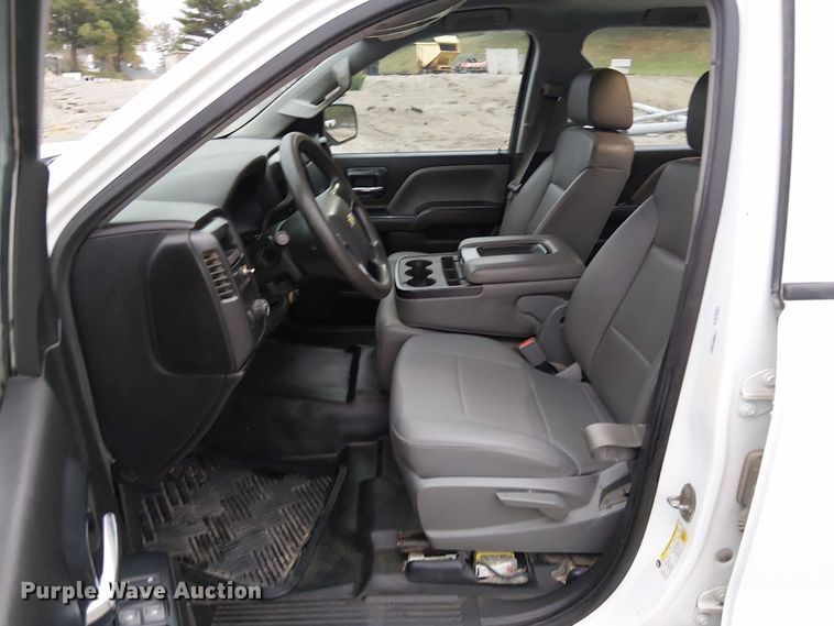 image for item DU3686 2016 Chevrolet Silverado 1500 Crew Cab pickup truck