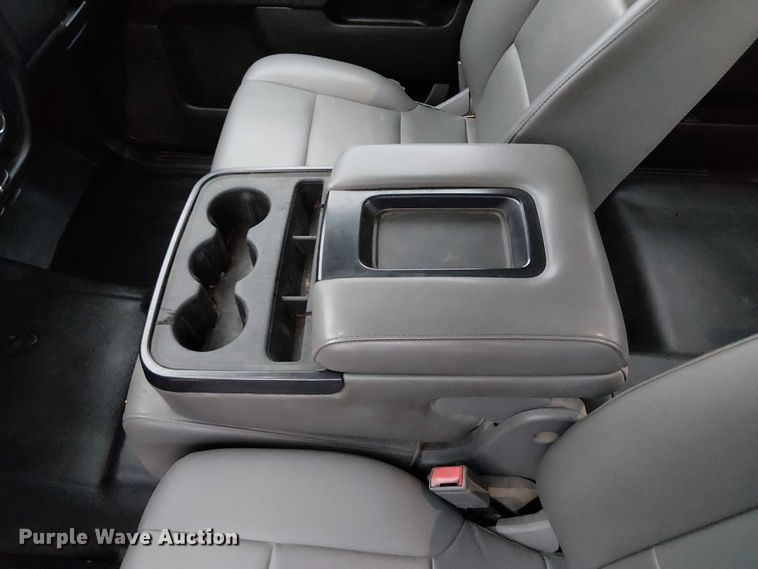 image for item DU3686 2016 Chevrolet Silverado 1500 Crew Cab pickup truck