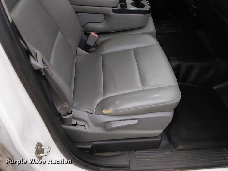 image for item DU3686 2016 Chevrolet Silverado 1500 Crew Cab pickup truck